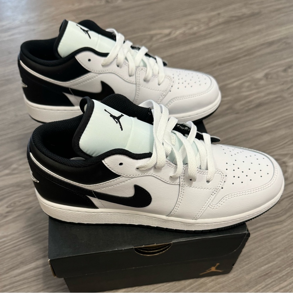 Air Jordan 1 Low Size 7Y